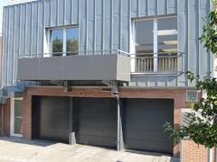 Hausansicht 1. OG.jpg