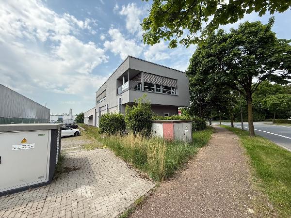 Schlavenhorst 19_Foto_Verwaltungsgebäude.jpg