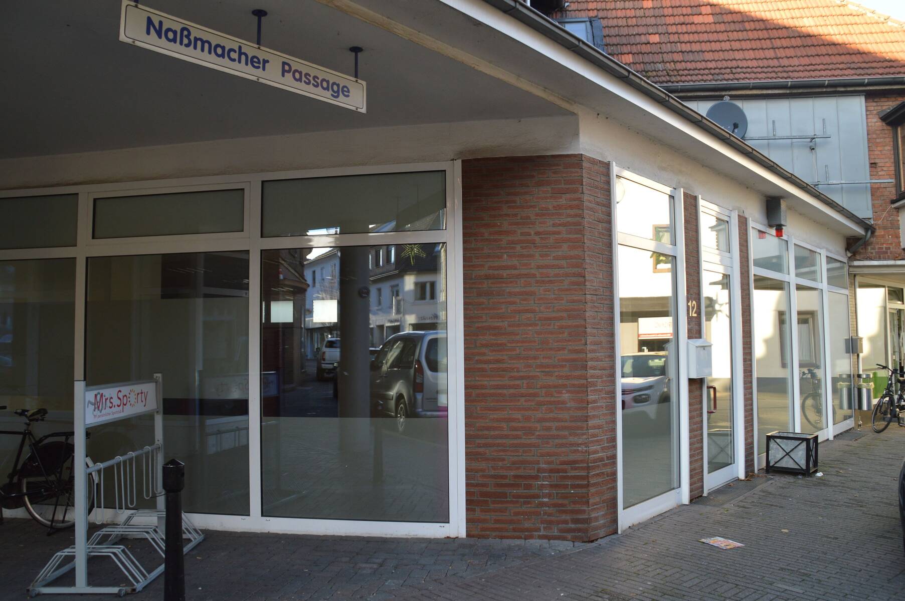 A0268_Außen_verkleinert.jpg